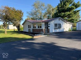 336 E Wilkison St, Montezuma, IN 47862