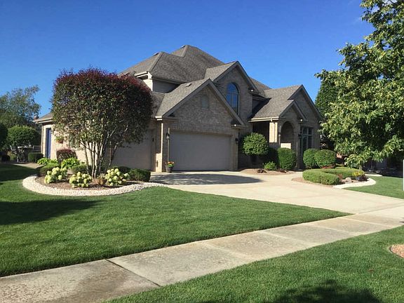 2nd image of 21921 Emily Ln