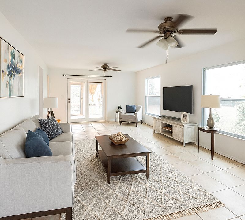 1st image of 7811 43rd Avenue Dr W #1