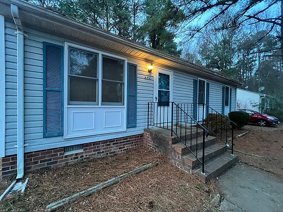 2nd image of 324 Forest Ave