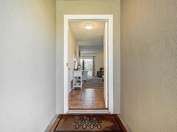 5th image of 2532 Casita Dr
