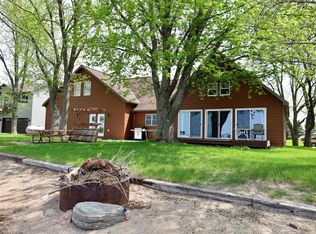 32 Benjamins Rd, Garvin, MN 56132