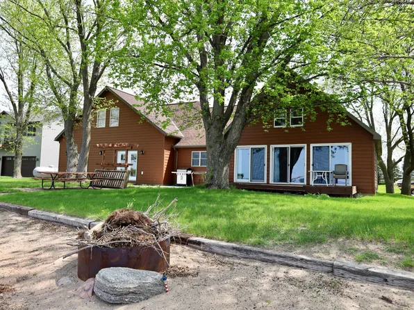 32 Benjamins Rd, Garvin, MN 56132