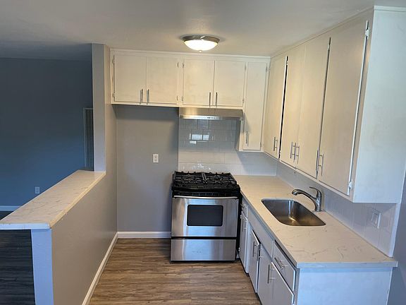 3rd image of 203 W Opp St #2