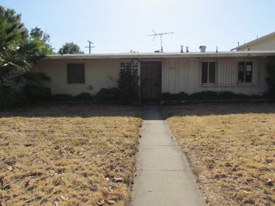 7739 Tampa Ave, Reseda, CA, 91335