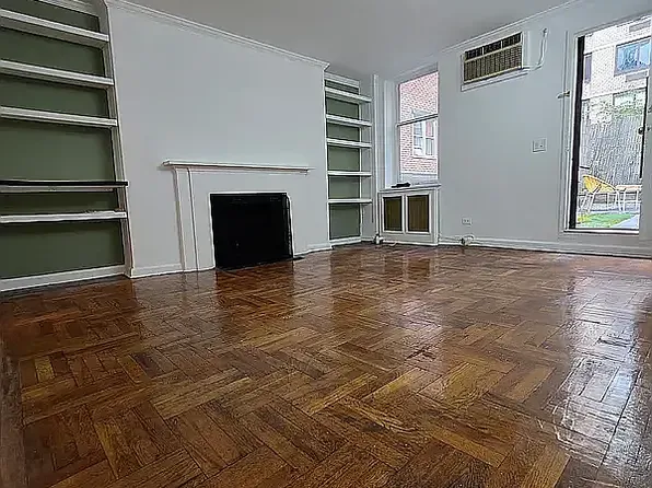 128 East 35th Street image 1 of 5