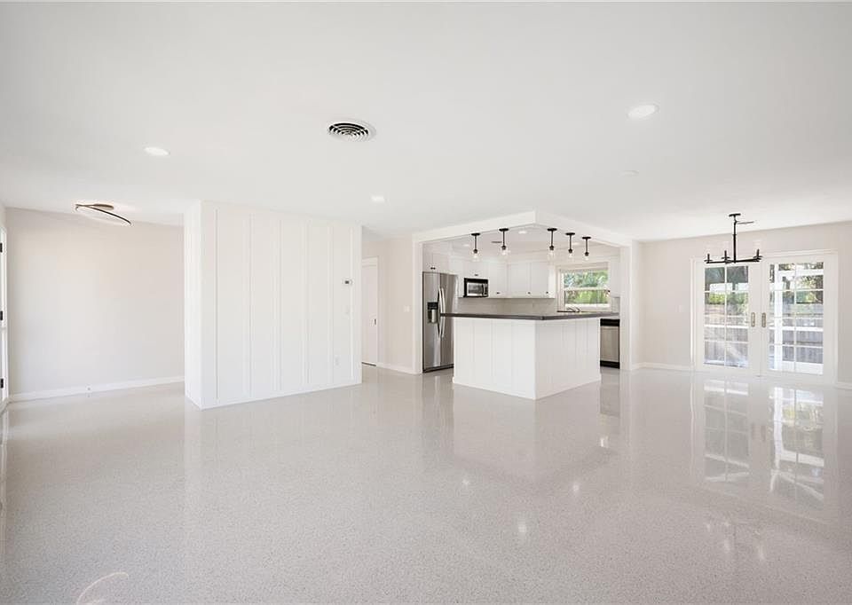 1st image of 1615 Coral Avenue