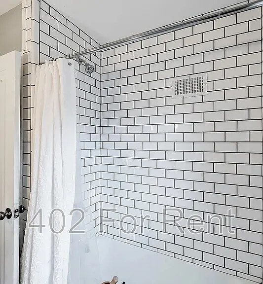 2511 N 52nd St — Photo 9