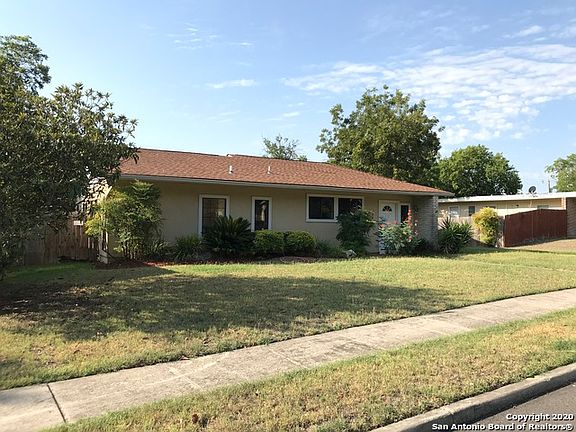 3rd image of 330 E Crestline Dr