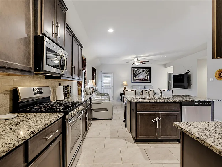 4515 Terrazza Verde Dr — Photo 8