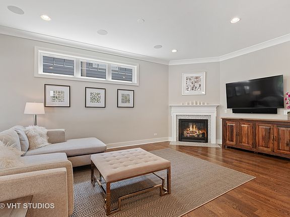 5th image of 1759 Elmwood Dr