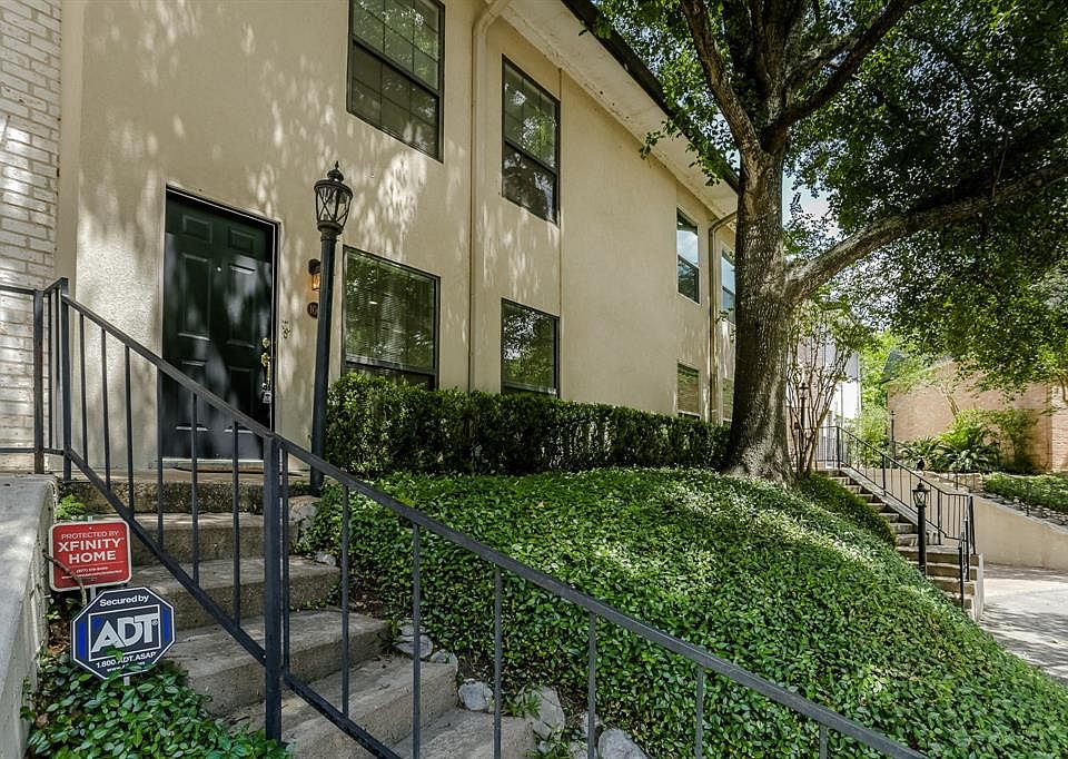1st image of 1802 Stoney Brook Dr #15
