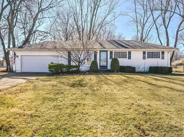 1412 Marsh Ave, Ballwin, MO 63011