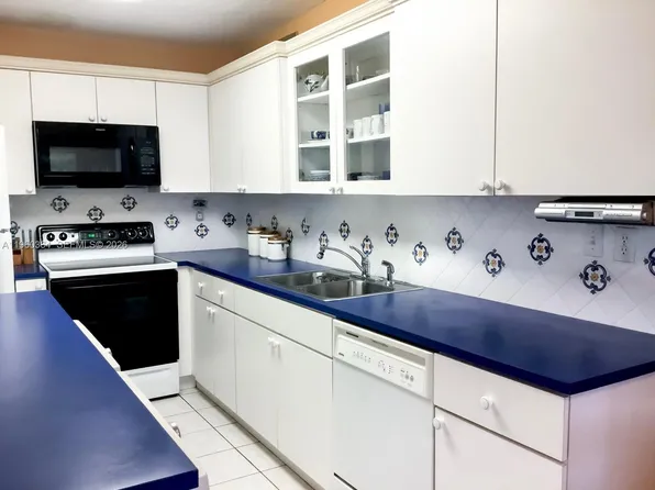 5800 SW 127th Ave APT 2220, Miami, FL 33183