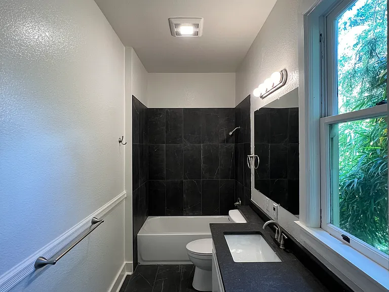 710 24th Ave S #2 — Photo 16