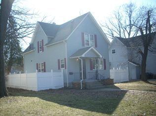 1208 E Stockbridge Ave, Kalamazoo, MI 49001
