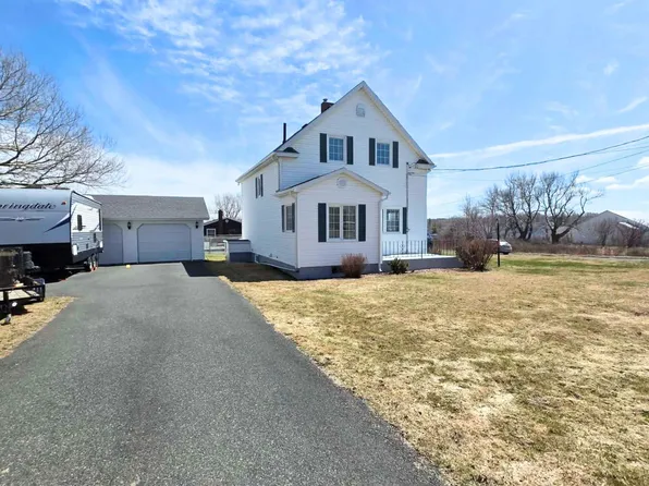 280 Convent St, Cape Breton, NS B1H 2Y9