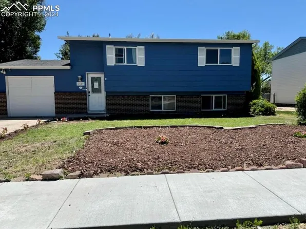1059 Western Dr, Colorado Springs, CO 80915