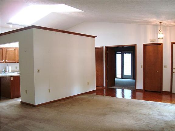 5th image of 2366 E Emerald Forest Cir