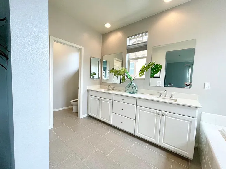 52 Majeza Ct — Photo 9