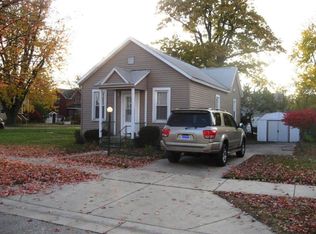 539 Monroe Ave, Grand Haven, MI 49417