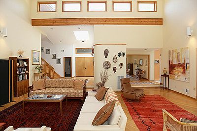 Living Room - view to front