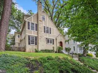 4615 Hunt Ave, Chevy Chase, MD 20815