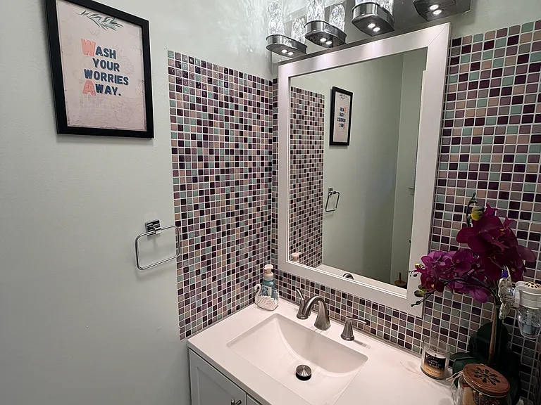 3006 Astor Close — Photo 9