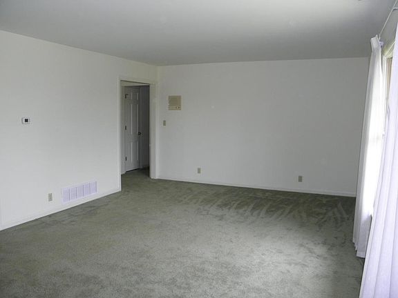 4th image of 2016 Northwood Dr
