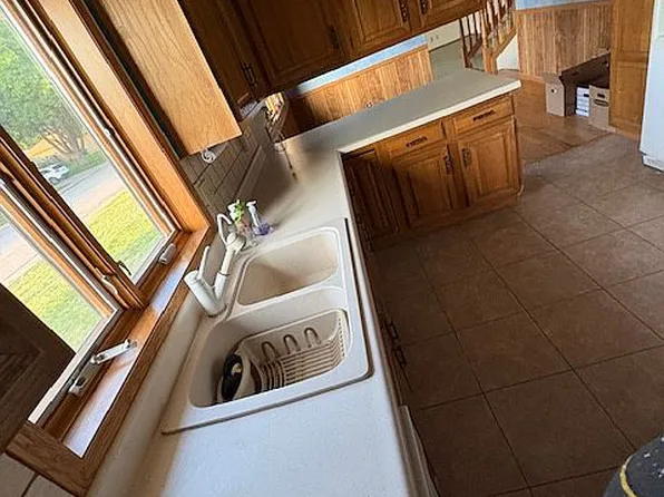 1914 W 41st St, Kearney, NE 68845