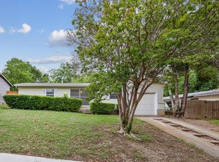 2620 Fieldale Dr, Farmers Branch, TX 75234
