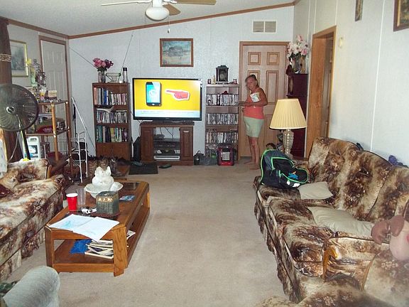 5th image of 7820 Ackerson Dr