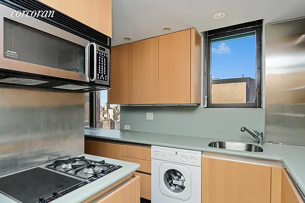 Sold by Corcoran | media 15