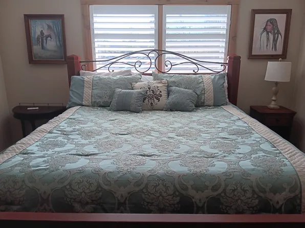 2158 Veda Dr #1, Bristol, VA 24201