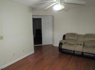 6531 SE Federal Hwy APT E105, Stuart, FL 34997