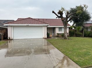 7808 Moss Crossing Ave, Bakersfield, CA 93313