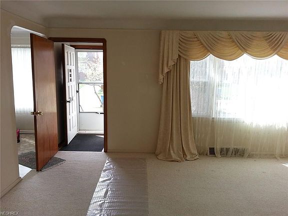 2nd image of 8324 Southington Dr