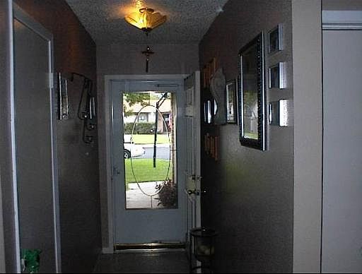 3rd image of 9227 CLIFF WAY