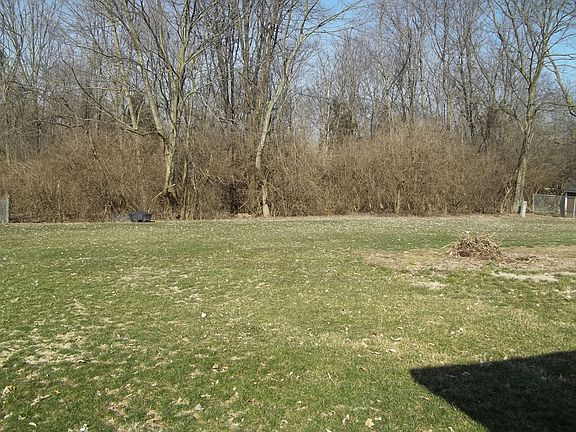 4th image of 3643 Knollbrook Dr