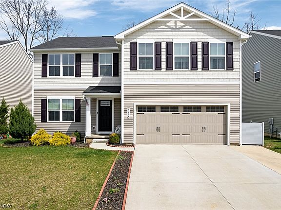 3rd image of 3264 Sunny Brook Dr