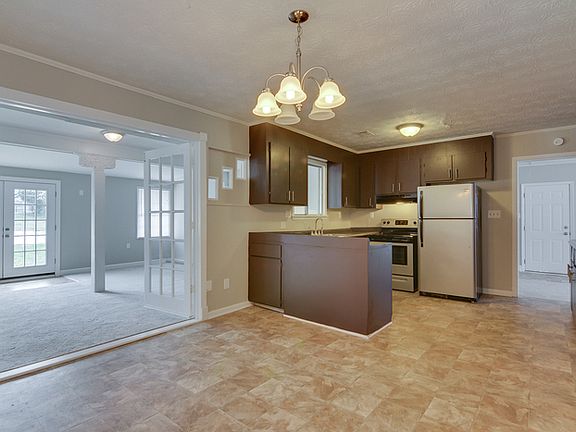 5th image of 4010 Prescott Dr