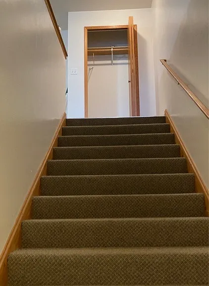 1335 Rock Run Dr — Photo 2