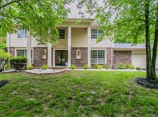 1519 Woodroyal West Dr, Chesterfield, MO 63017