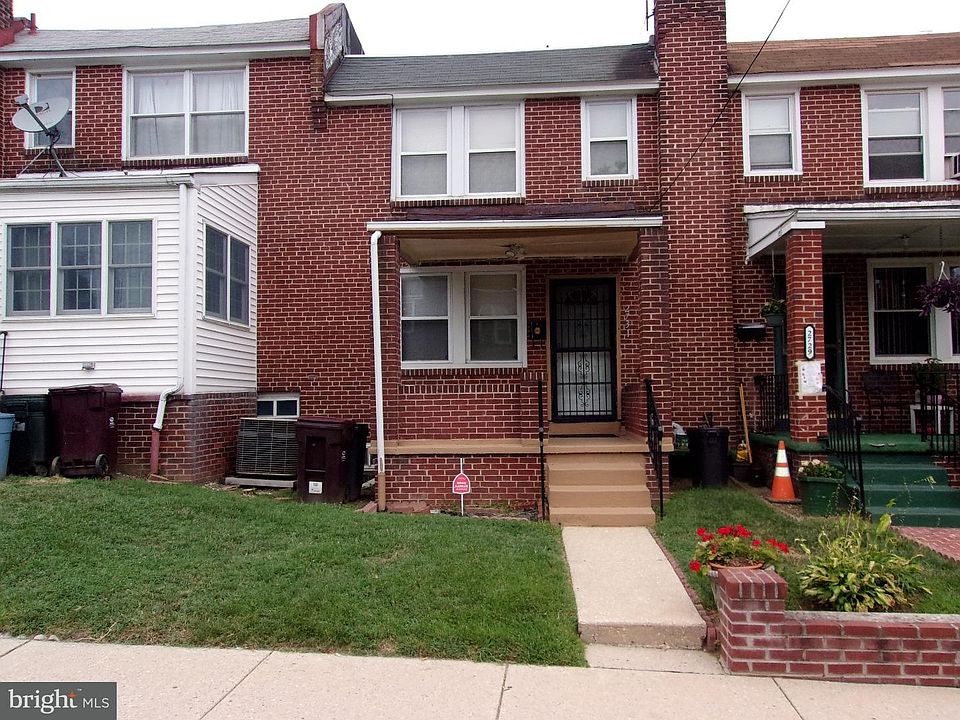 1st image of 2731 W 3rd St