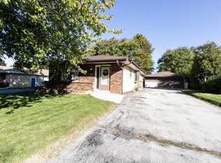5314 W Allerton AVENUE, Greenfield, WI 53220