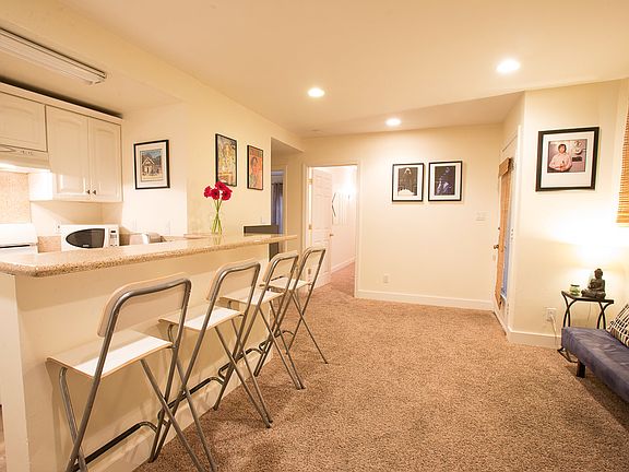 4th image of 152 Shrader St
