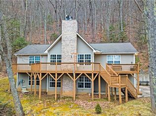 514 Poplar Trl, Barnardsville, NC 28709