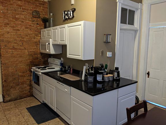3rd image of 2143 W Clifton Ave APT 1