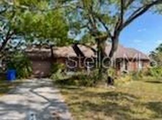 8834 Bliss Rd, Gibsonton, FL 33534
