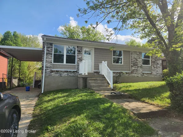 2674 Delta Ct, Radcliff, KY 40160